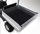 Прочный алюминиевый или стальной багажник с откидным задним бортом.